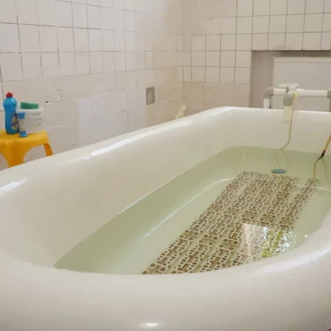 Ванны с морской водой жемчужные