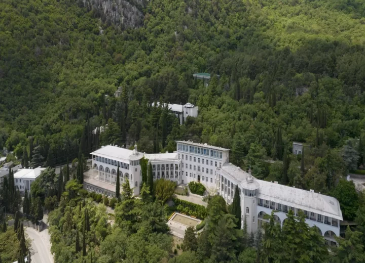 Территория санатория «Горный»